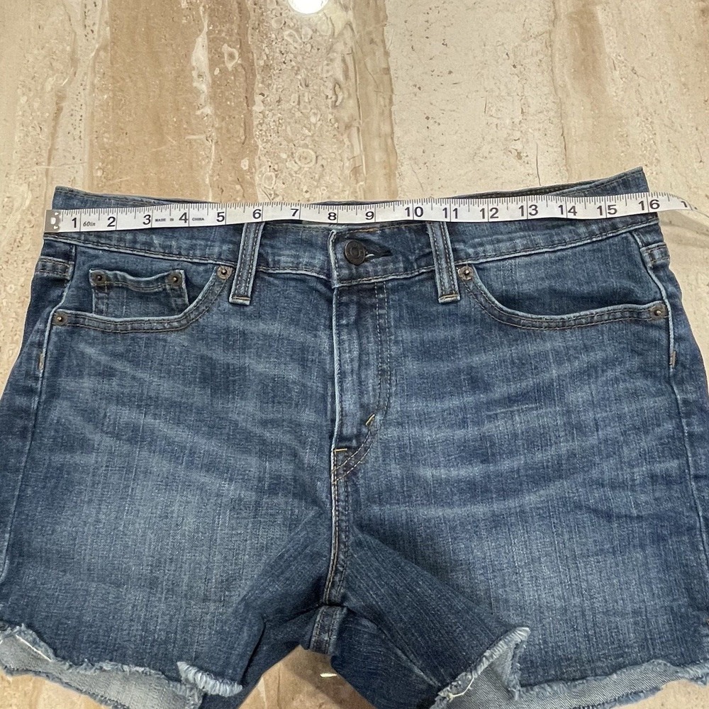 Womens Levis Levi Strauss Jeans Denim Shorts Hot Pants Cut Offs Raw Edge Boho 8 - Picture 8 of 11